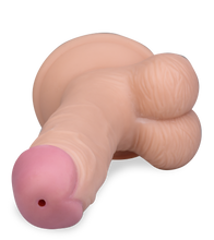 Laden Sie das Bild in den Galerie-Viewer, 23 cm langer Spritzdildo mit Saugnapf