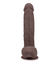Laden Sie das Bild in den Galerie-Viewer, 24 cm Dildo Real Skin mit biegbarem Schaft