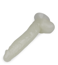 Laden Sie das Bild in den Galerie-Viewer, 26 cm langer phosphoreszierender Saugnapf-Dildo Lumino