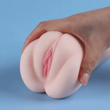 Laden Sie das Bild in den Galerie-Viewer, AeroPulse - Realistic Sleeve with Vacuum Suction