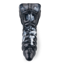 Laden Sie das Bild in den Galerie-Viewer, Alien-Dildo mit Saugnapf Vildem