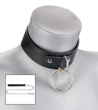 Laden Sie das Bild in den Galerie-Viewer, BDSM-Halsband mit O-Ring und Kette