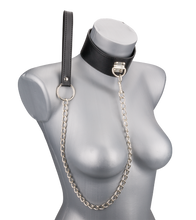 Laden Sie das Bild in den Galerie-Viewer, BDSM-Halsband mit Schloss und Leine