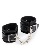 BDSM-Handfesseln aus Leder