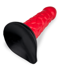 Laden Sie das Bild in den Galerie-Viewer, Dragon Dildo mit Schuppen und Saugnapf 18,5 cm