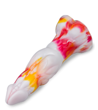 Laden Sie das Bild in den Galerie-Viewer, Fantasy-Dildo mit Saugnapf Hakutaku