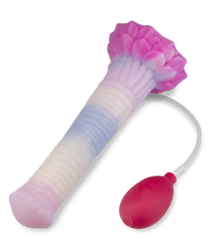 Laden Sie das Bild in den Galerie-Viewer, Fantasy-Spritzdildo mit Saugnapf Sleipnir