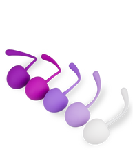 Laden Sie das Bild in den Galerie-Viewer, Fünferpack Kegel Balls Cherry