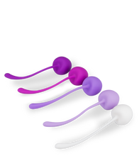 Laden Sie das Bild in den Galerie-Viewer, Fünferpack Kegel Balls Cherry