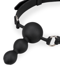Laden Sie das Bild in den Galerie-Viewer, Gagball aus Silikon mit Plug 6 cm