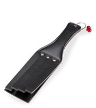 Laden Sie das Bild in den Galerie-Viewer, Geschlitztes BDSM-Paddle mit Glöckchen