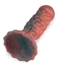 Laden Sie das Bild in den Galerie-Viewer, Geschuppter Drachen-Dildo mit Saugnapf 19 cm