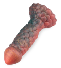 Laden Sie das Bild in den Galerie-Viewer, Geschuppter Drachen-Dildo mit Saugnapf 19 cm