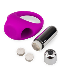 Laden Sie das Bild in den Galerie-Viewer, Penisring mit Vibration aus medizinischem Silikon Flirt