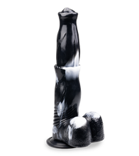 Laden Sie das Bild in den Galerie-Viewer, Pferdedildo mit Saugnapf Pegasus