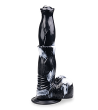 Laden Sie das Bild in den Galerie-Viewer, Pferdedildo mit Saugnapf Pegasus