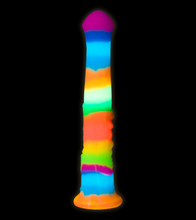 Laden Sie das Bild in den Galerie-Viewer, Phosphoreszierender Dildo mit Saugnapf Pferd
