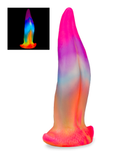 Laden Sie das Bild in den Galerie-Viewer, Phosphoreszierender Saugnapf-Dildo aus Silikon Zunge