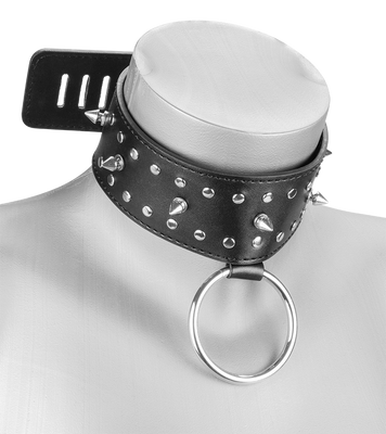 SM-Halsband mit Nieten und Schloss