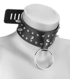 SM-Halsband mit Nieten und Schloss