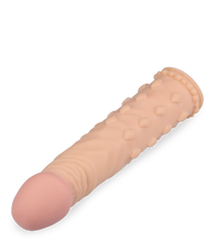 Laden Sie das Bild in den Galerie-Viewer, XL-Penishülle mit Lustnoppen