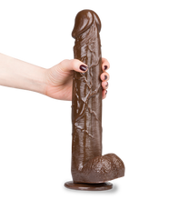 Laden Sie das Bild in den Galerie-Viewer, XXL-Naturdildo mit Saugnapf Julius